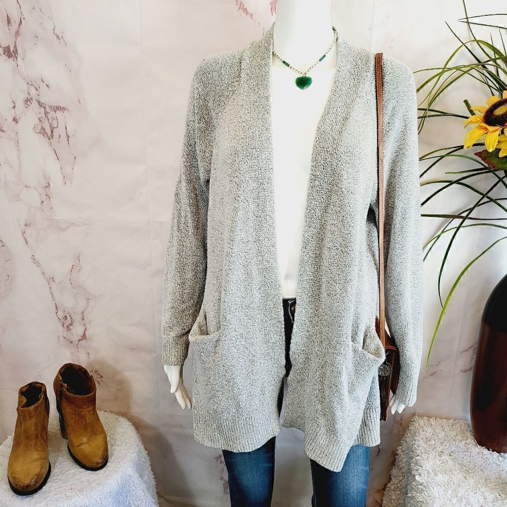 Torrid soft knit heather grey cardigan with pockets